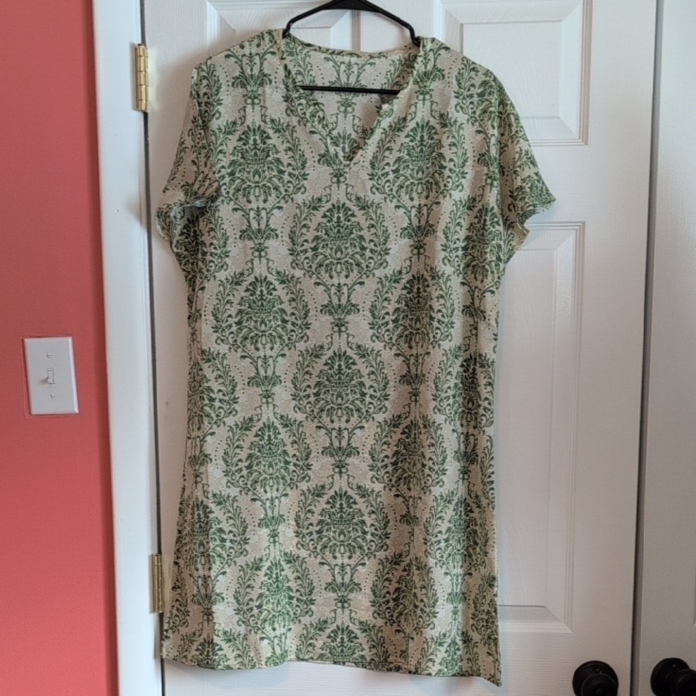 Kara and Kate Printed Green and Cream Tunic Dress
